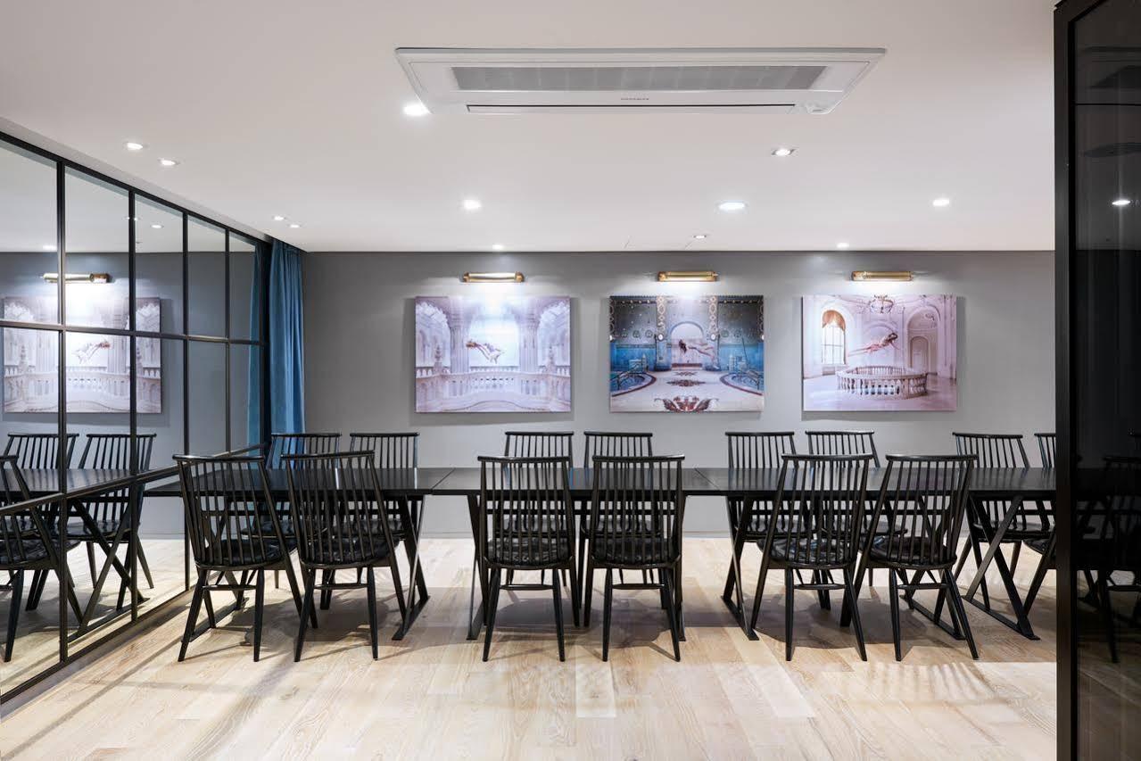 三成佩托酒店 酒店